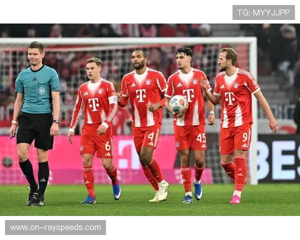 德甲半程最佳阵容公布:拜仁5人入选,凯恩全票当选 德甲半程最佳阵容公布:拜仁5人入选,凯恩全票当选