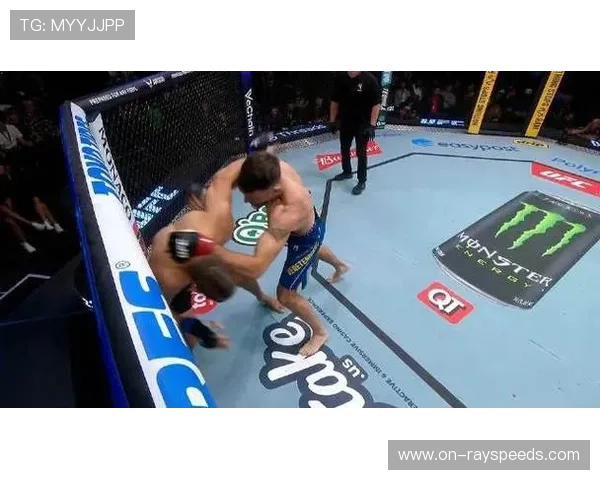 尼古拉·韦列滕尼科夫首回合TKO胜尼科·普莱斯获2.5万美元终结奖 尼古拉·韦列滕尼科夫首回合TKO胜尼科·普莱斯获2.5万美元终结奖